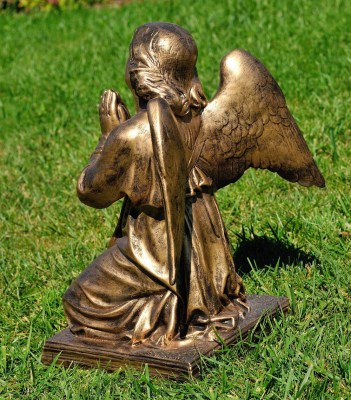 figura-angel-molyashchiysya-77238107266770