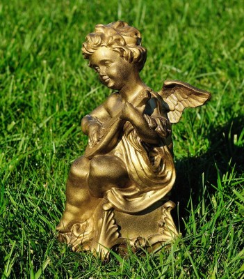 figura-angelok-s-lyutney-91480792616424