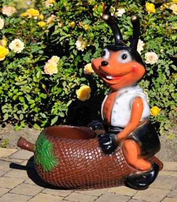 podstavka-dlya-cvetov-muravey-11359199541700