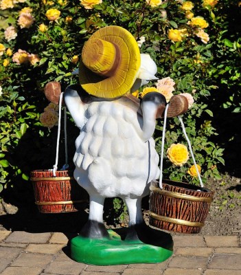 podstavka-dlya-cvetov-ovca-s-vedrami-78277526895612