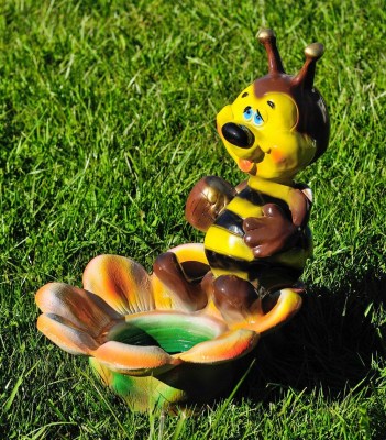 podstavka-dlya-cvetov-pchelka-62028750176513