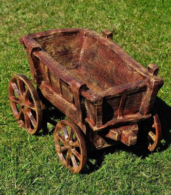 podstavka-dlya-cvetov-telega-90783315858117