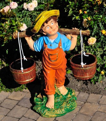 podstavka-dlya-cvetov-vodonos-76538761657510