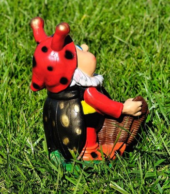 podstavka-dlya-cvetov-zhuchok-80142572837604