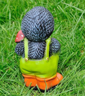 sadovaya-figura-ezhik-s-metloy-45117402493685