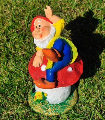 sadovaya-figura-gnom-na-muhomore-m-63140717742434