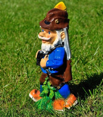 sadovaya-figura-gnom-ohotnik-m-27843333256515