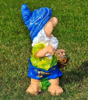 sadovaya-figura-gnom-s-fruktami-92832775899866