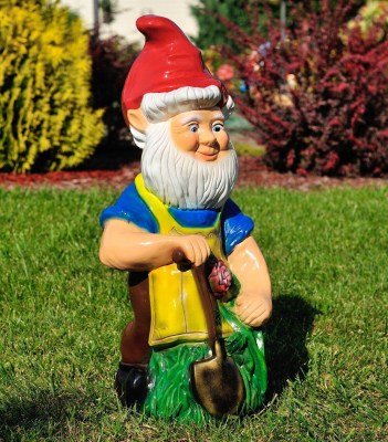 sadovaya-figura-gnom-s-rozoy-77941952749431