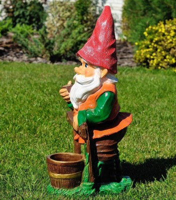 sadovaya-figura-gnom-u-zabora-76596320144810