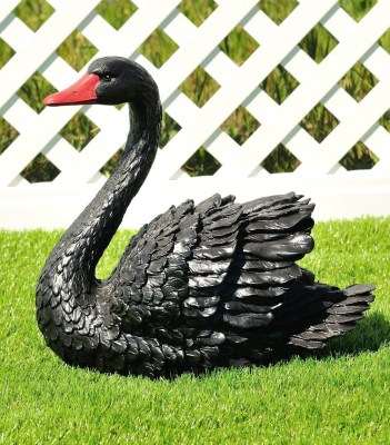 sadovaya-figura-lebed-m-chernyy-11445782596466