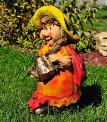 sadovaya-figura-mayya-s-leykoy-34568227726962