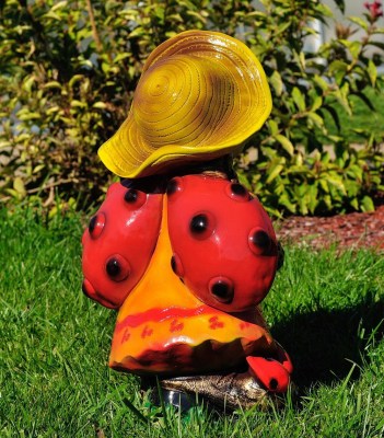 sadovaya-figura-mayya-s-leykoy-63496992088445