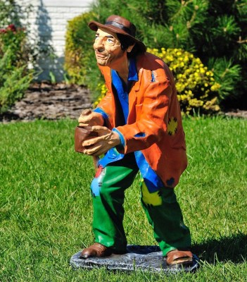 sadovaya-figura-nishchiy-45723679580736