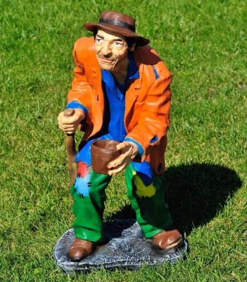 sadovaya-figura-nishchiy-83100030247539