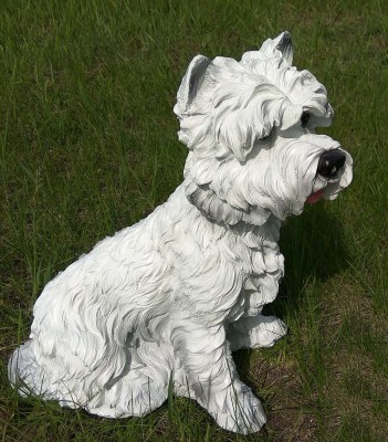 sadovaya-figura-terer-sidyachiy-63767647447873