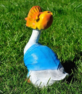 sadovaya-figura-utka-v-shlyape-13603286421509