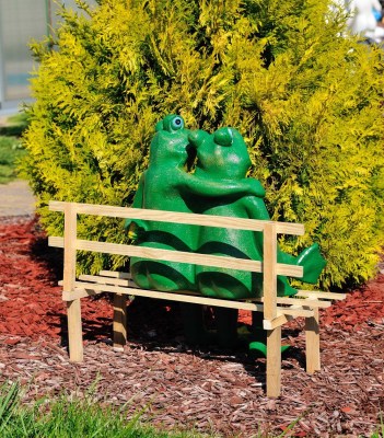 sadovaya-figura-zhaby-na-skameyke-96560632732900